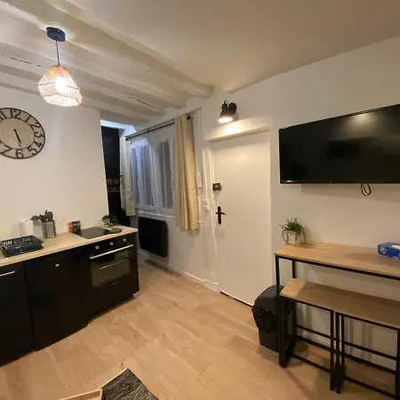 Entierement Refait A Neuf - 170 Apartamento *