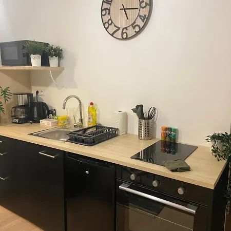 Entierement Refait A Neuf - 170 *